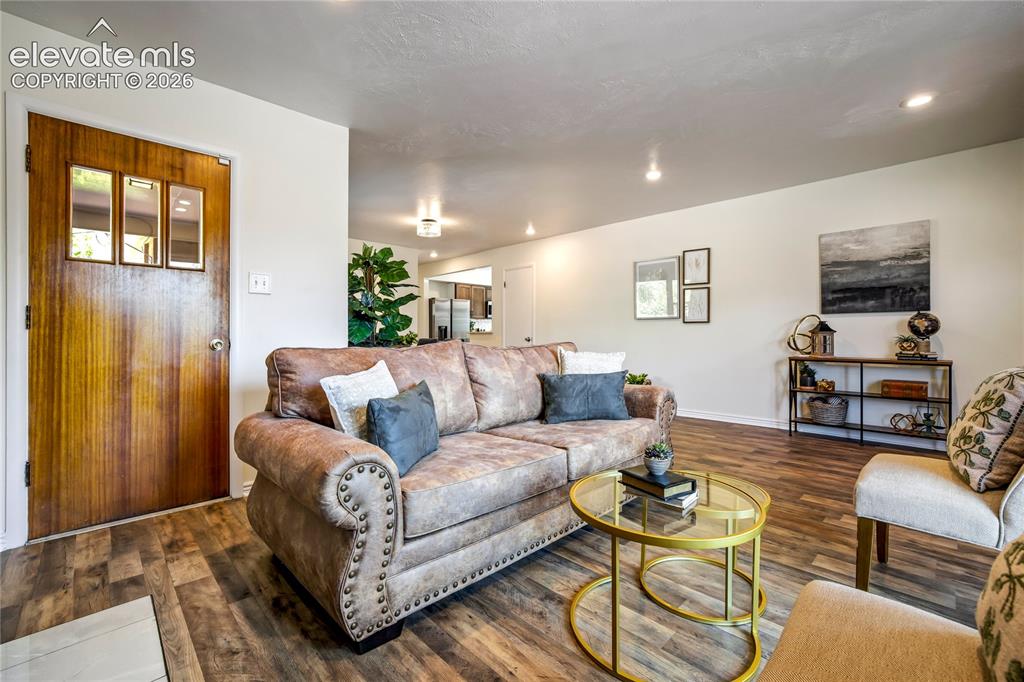 Image 6 of 42: Living Room
