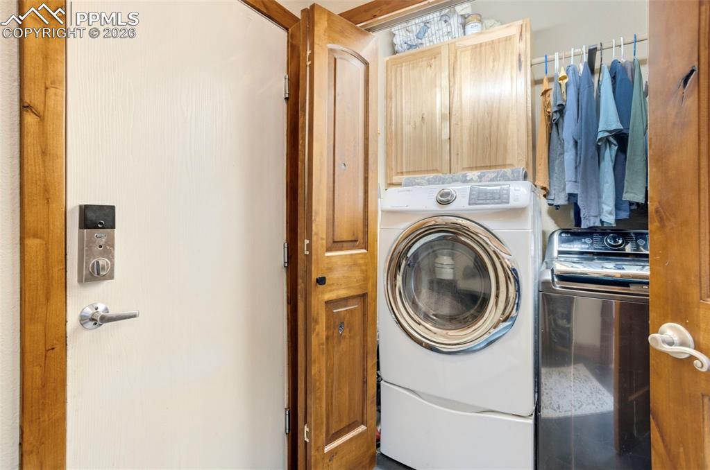 Image 21 of 49: Laundry on main level