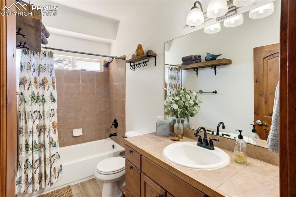 Image 30 of 49: 2nd bathroom