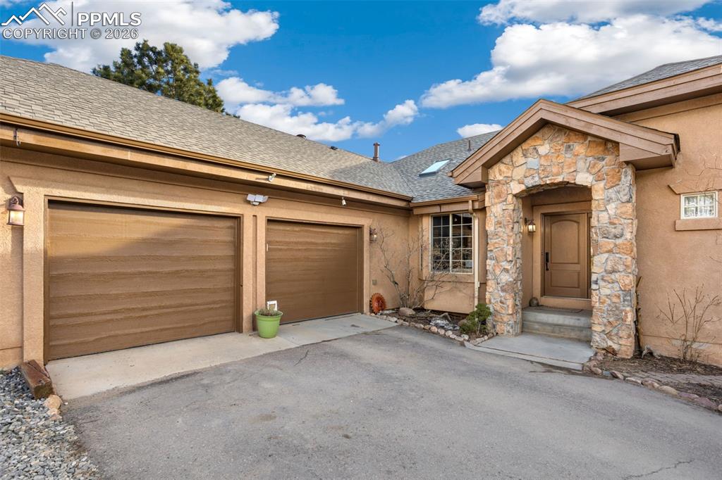 Image 5 of 49: Front of Structure