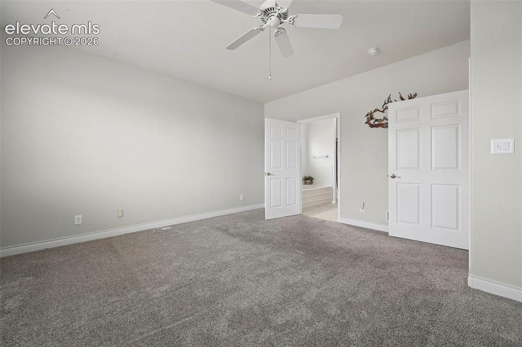 Image 8 of 28: Primary bedroom