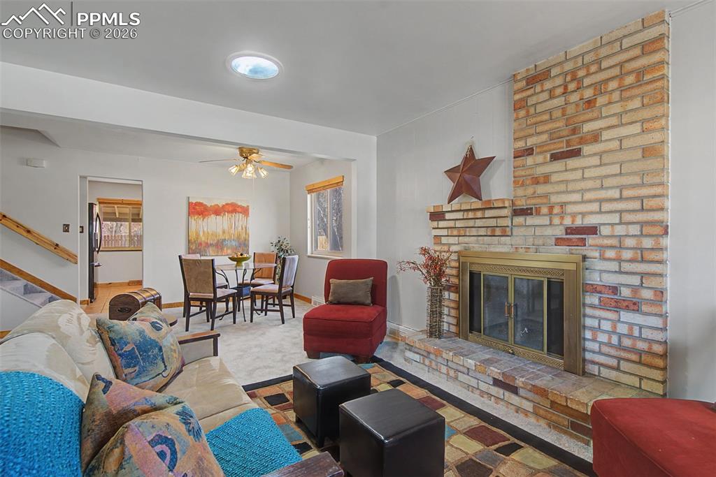 Image 15 of 37: Living Room