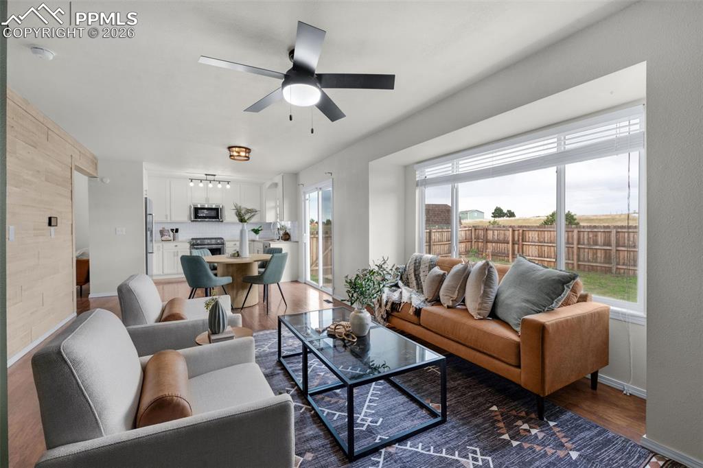 Image 14 of 49: Living Room