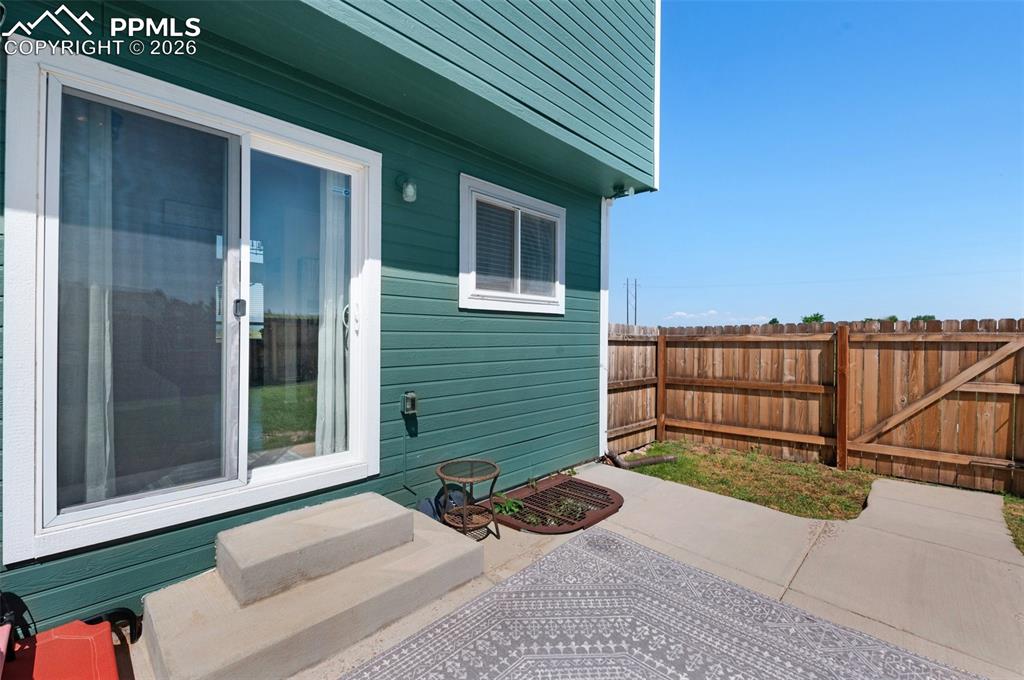 Image 45 of 49: Patio