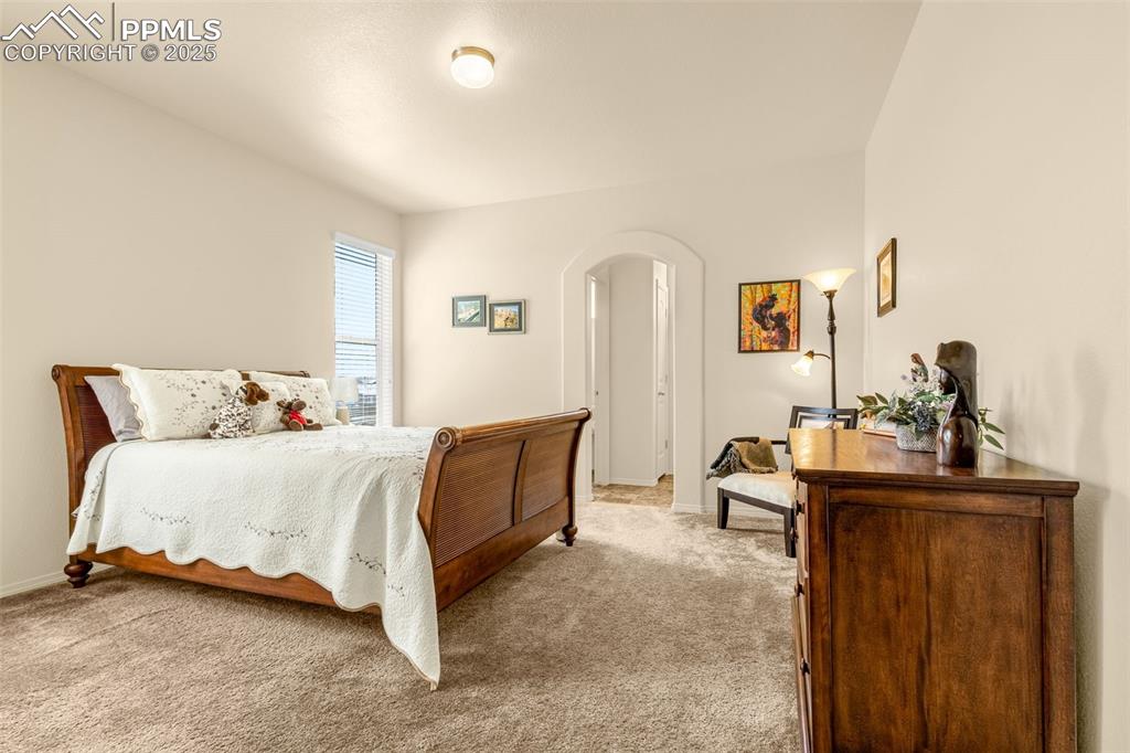 Image 13 of 29: Bedroom