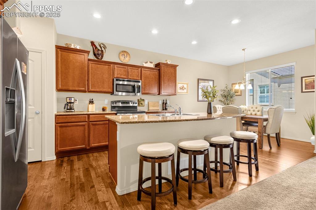 Image 8 of 29: Kitchen