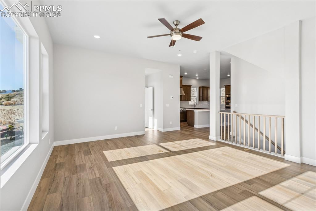 Image 15 of 29: Living Room