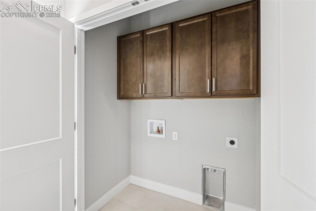 Image 16 of 29: Laundry