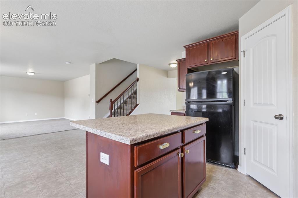 Image 8 of 38: Kitchen