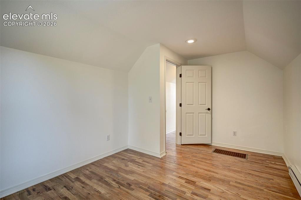 Image 40 of 49: Bonus Room
