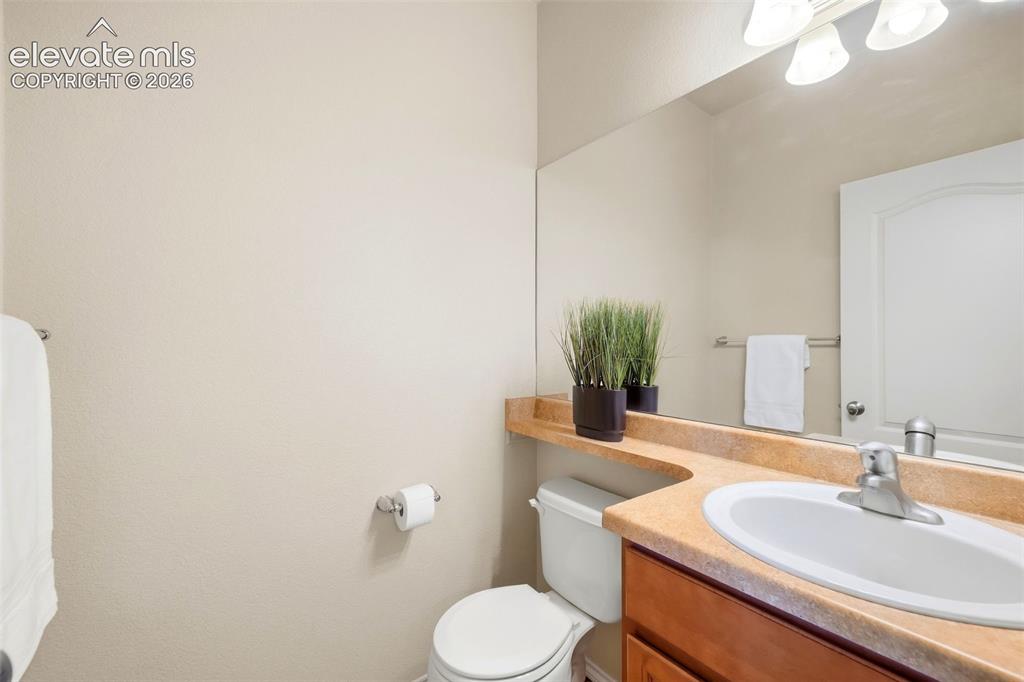 Image 13 of 40: Main Floor 1/2 bath