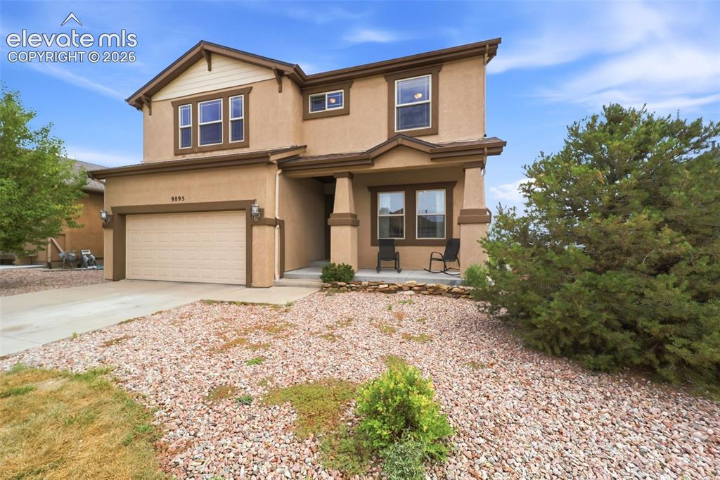 Image 2 of 40: Beautiful 2 story home backing to Antler