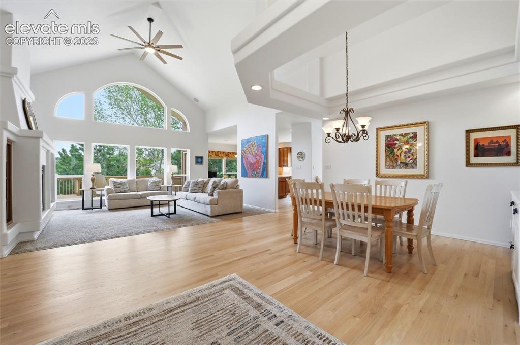 Image 2 of 42: Dining Area