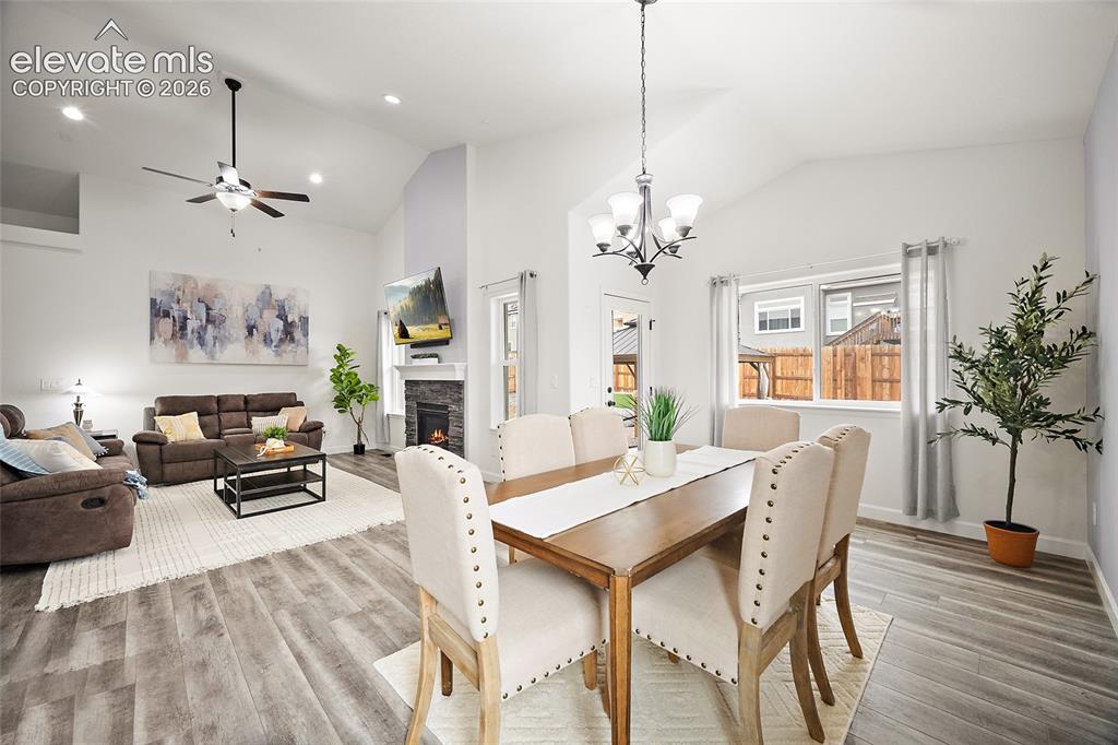 Image 2 of 36: Dining Area