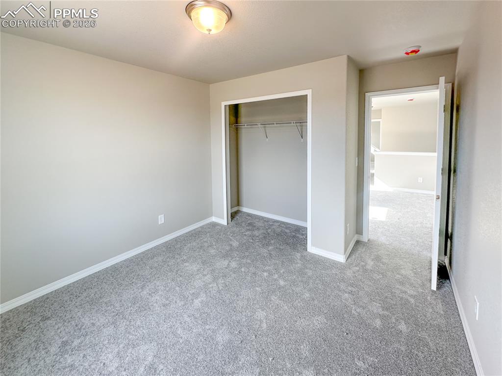 Image 12 of 15: Bedroom