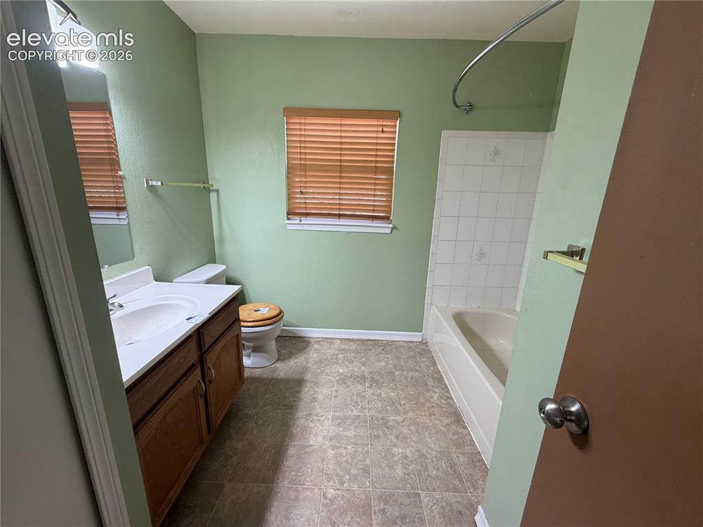 Image 19 of 25: Other