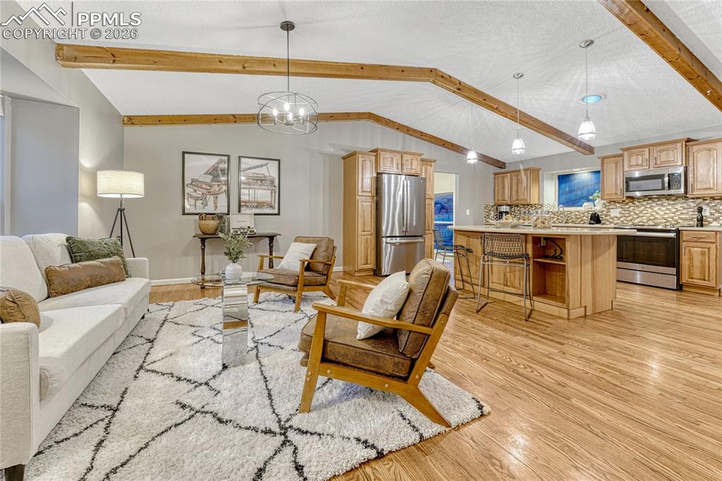 Image 3 of 50: Living Room