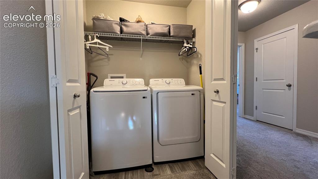 Image 20 of 21: 2nd floor laundry, no stairs!