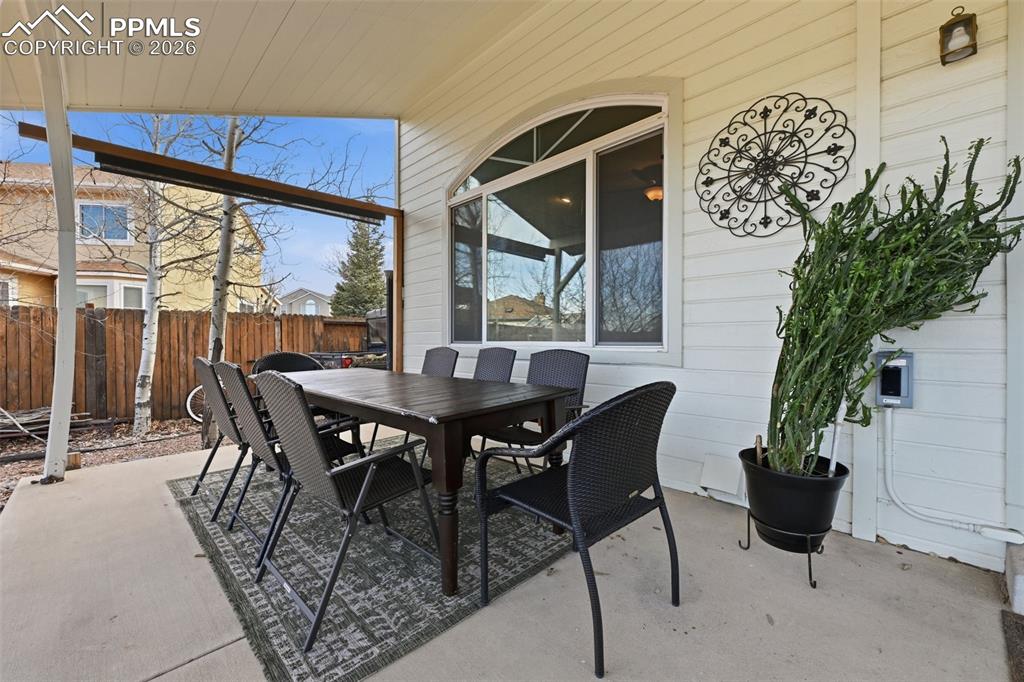 Image 39 of 50: Patio