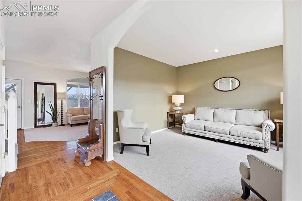 Image 9 of 50: Living Room