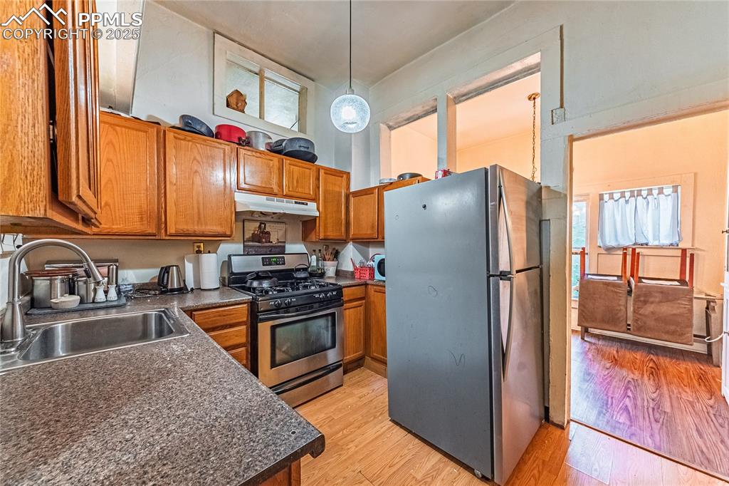 Image 3 of 22: Kitchen with stainless steel appliances, Front Unit