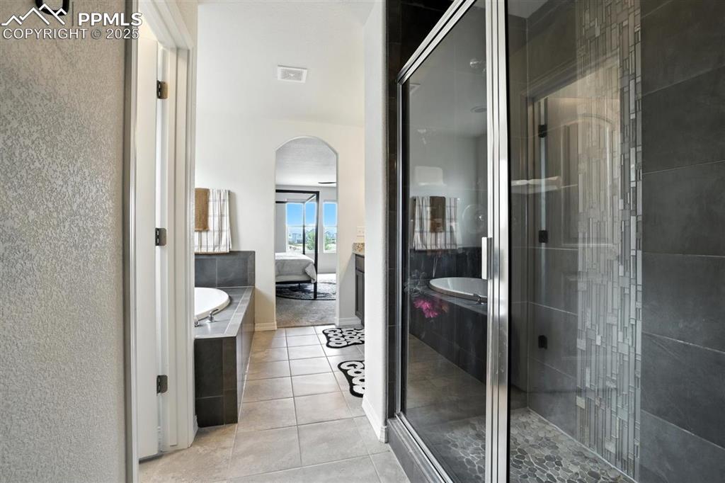Image 24 of 48: Master Bathroom