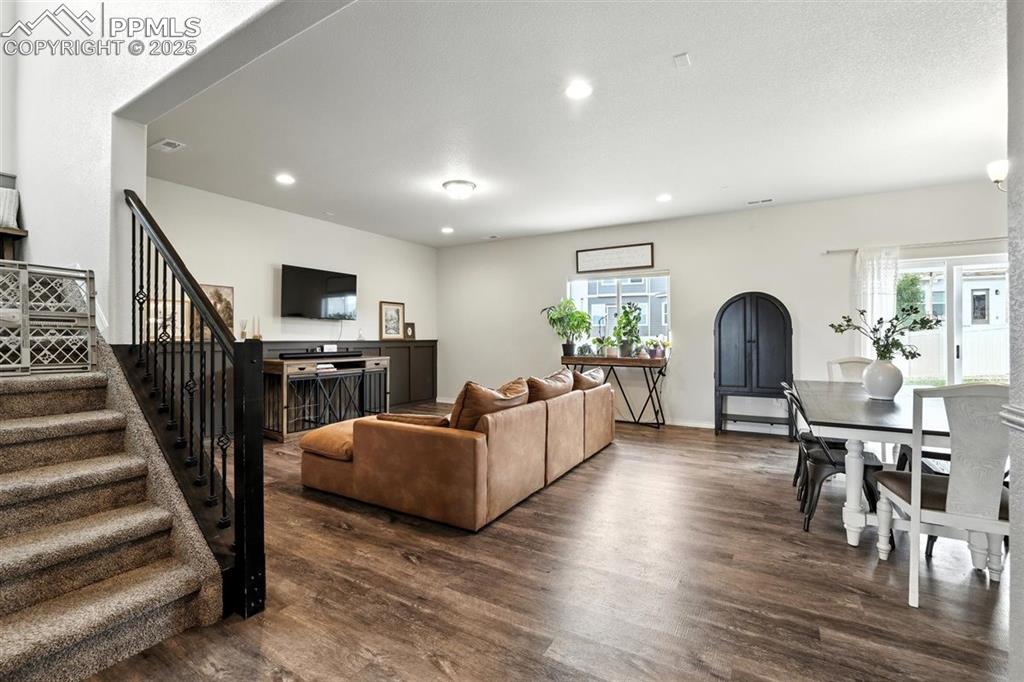 Image 8 of 48: Living Room