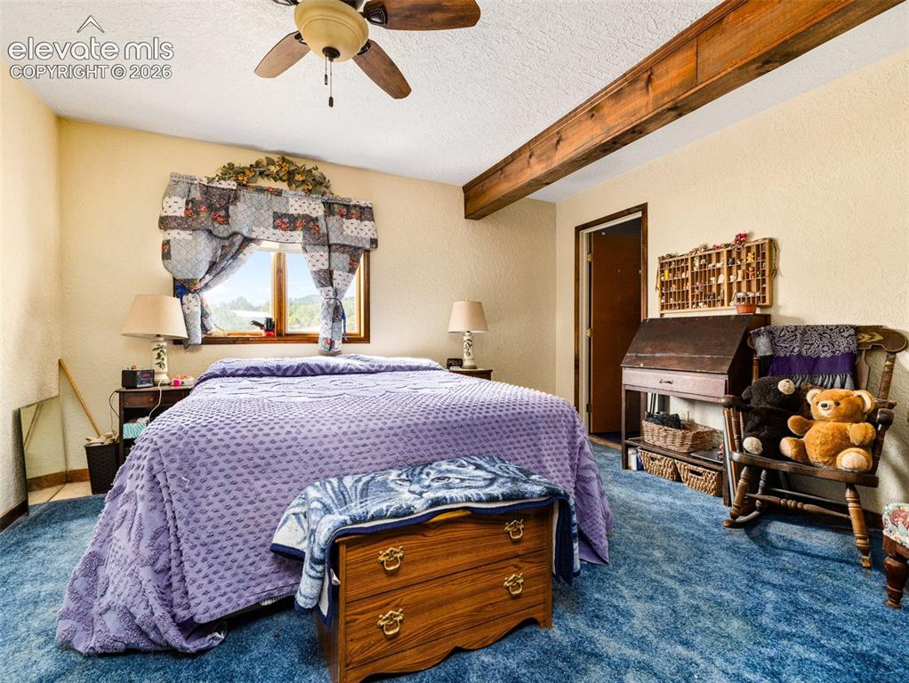 Image 16 of 46: Bedroom