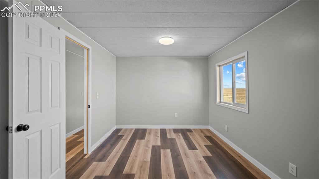 Image 14 of 50: Back of Structure