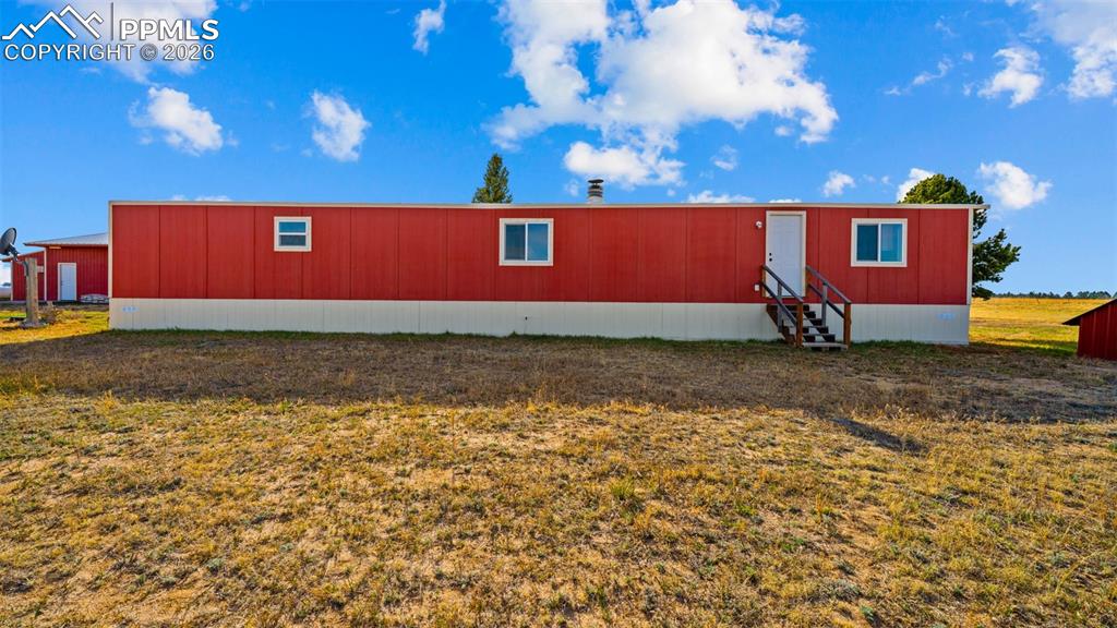 Image 7 of 50: Front Deck of House 1