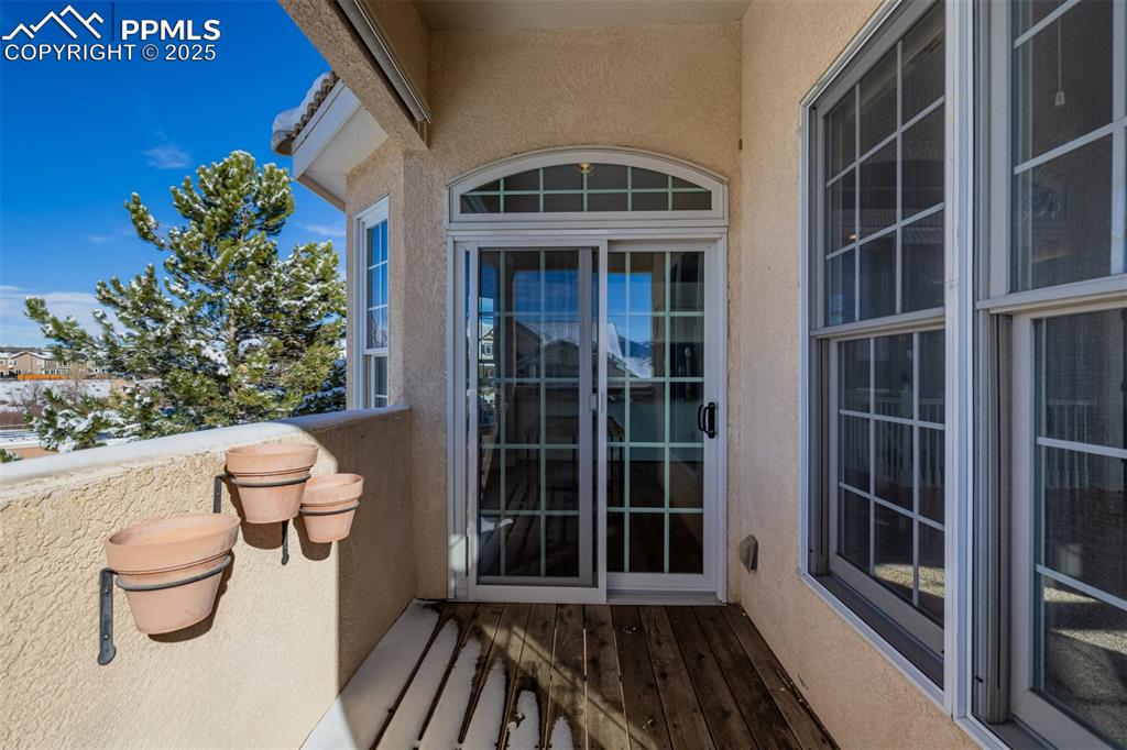 Image 39 of 45: Balcony