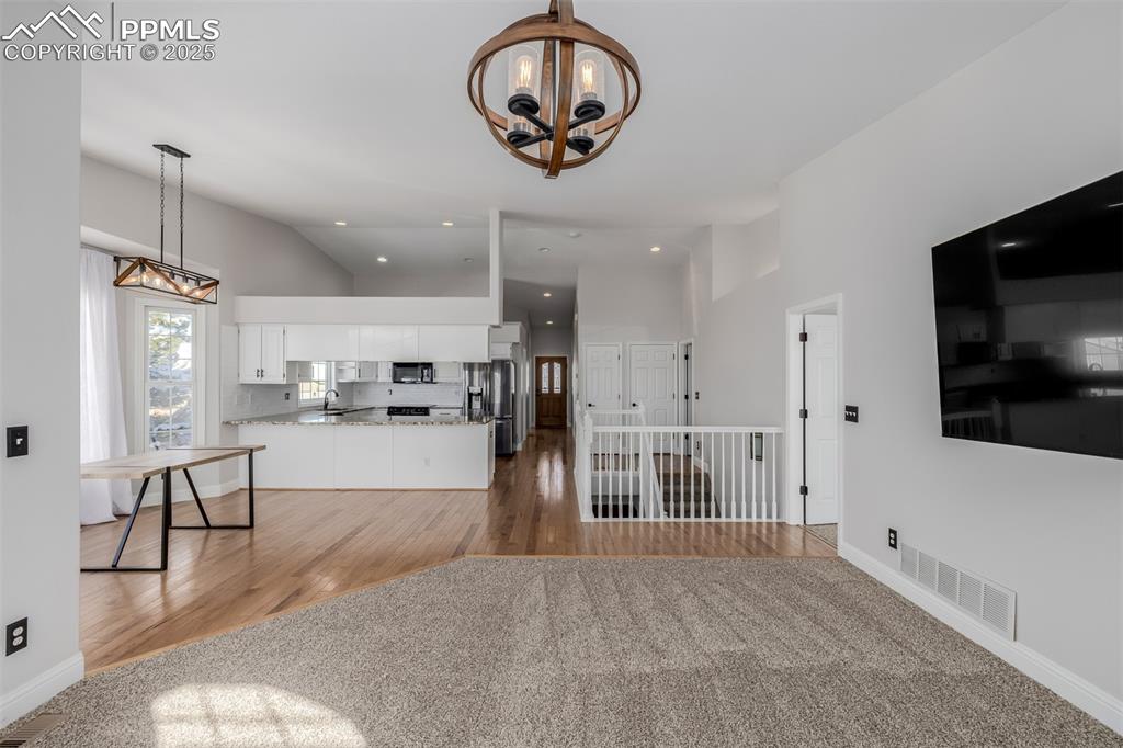 Image 5 of 45: Living Room