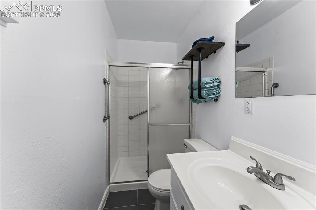 Image 20 of 46: Master Bathroom