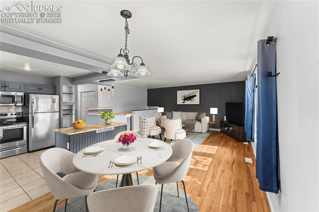 Image 9 of 46: Virtually staged