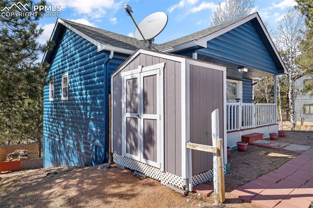 Image 32 of 47: Out Buildings