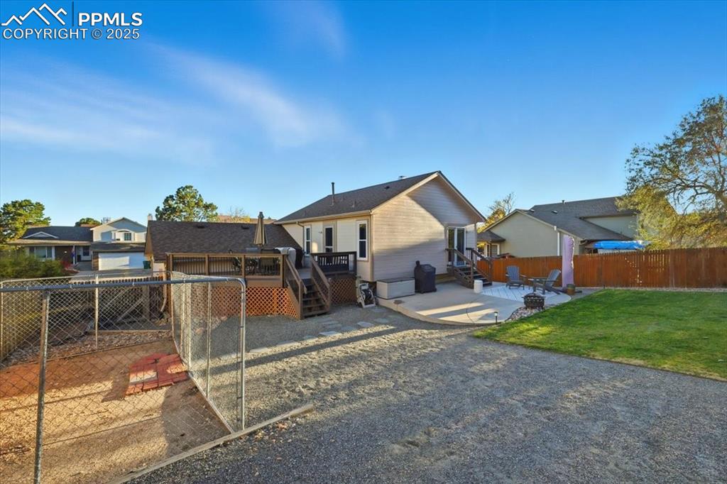 Image 25 of 29: Front of Structure