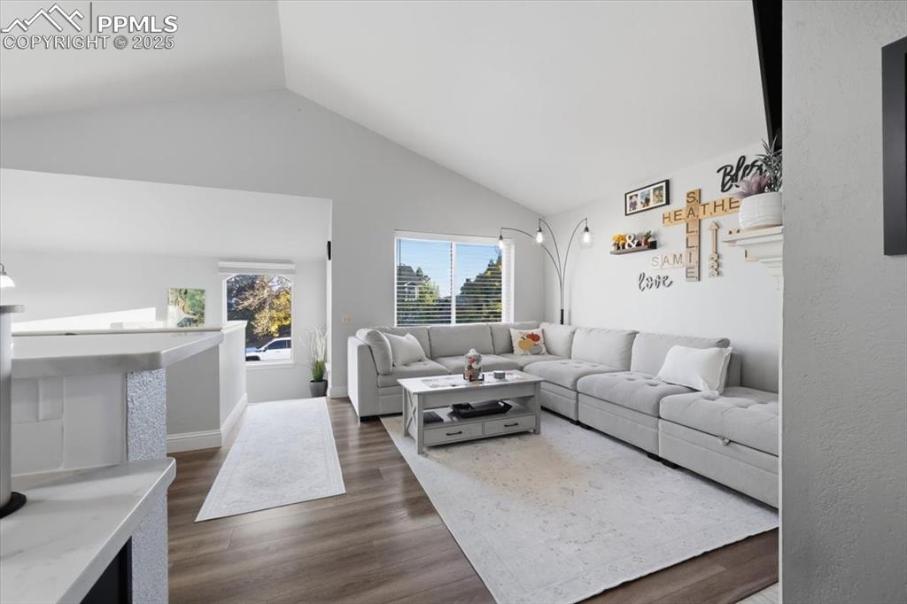 Image 5 of 29: Living Room