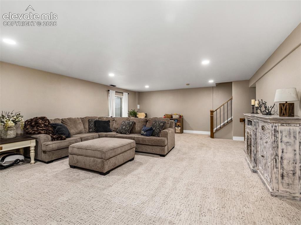 Image 16 of 40: Living Room