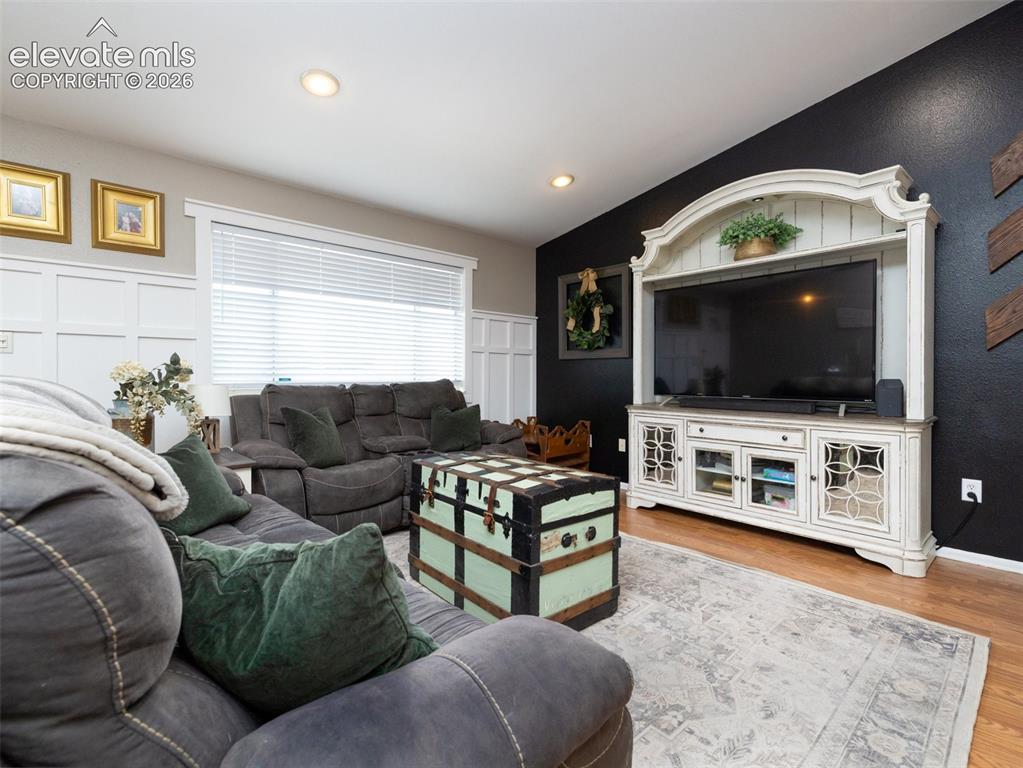 Image 6 of 40: Living Room