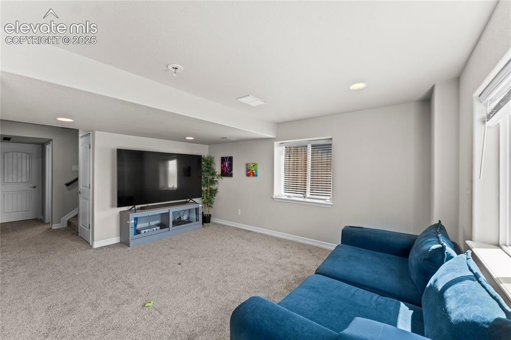 Image 17 of 42: Living Room