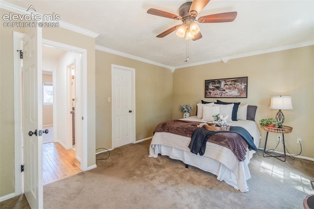 Image 19 of 45: Bedroom