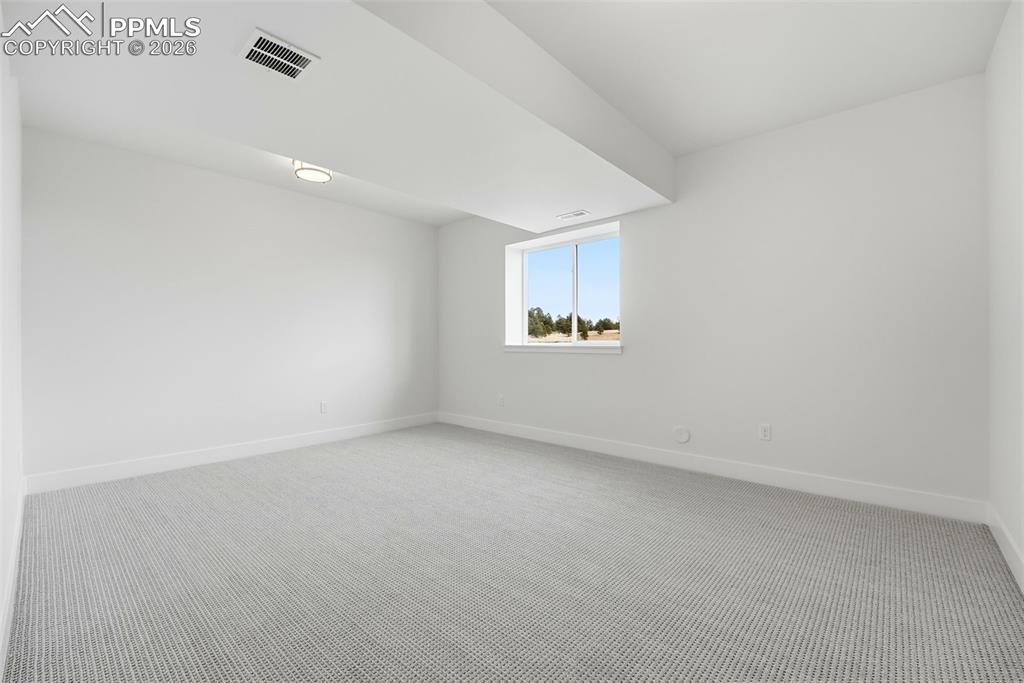 Image 40 of 50: No Description Available