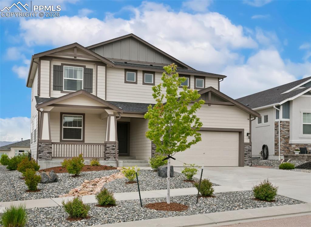 Image 3 of 50: Front of Structure