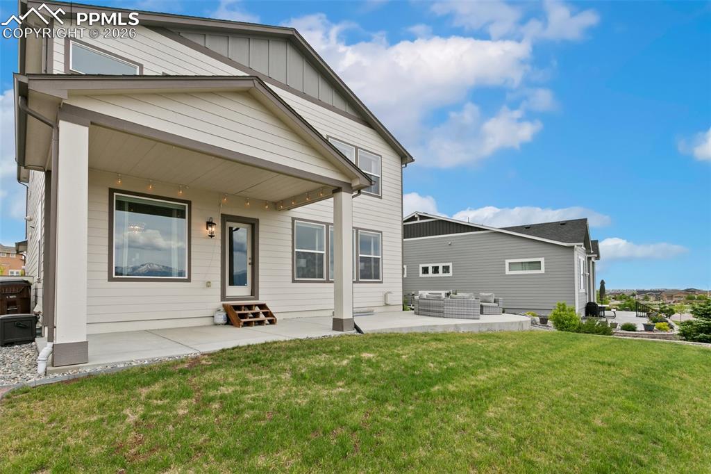 Image 37 of 50: Back of Structure