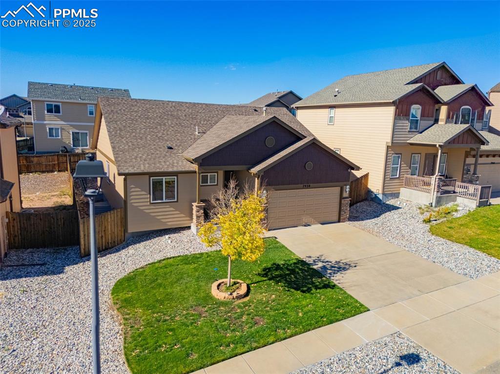 Image 25 of 30: Front of Structure