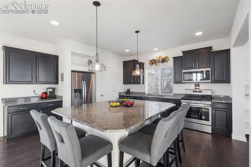 Image 10 of 36: Kitchen