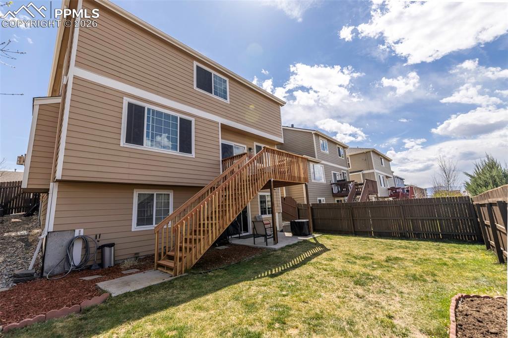 Image 49 of 50: Back of Structure