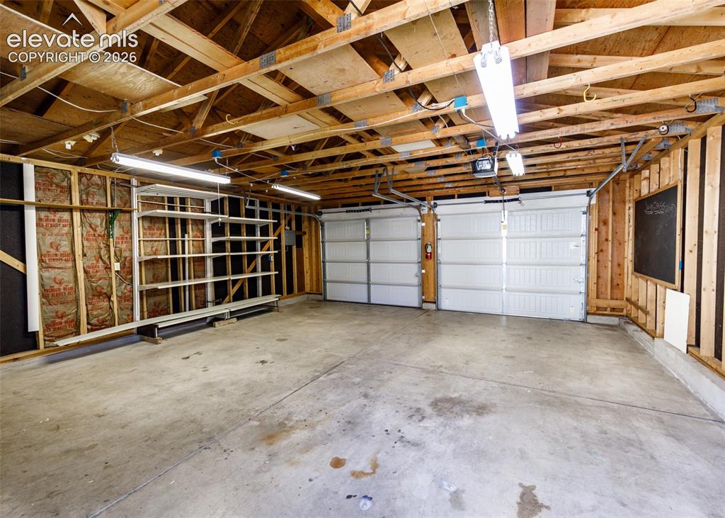 Image 33 of 45: Detached Garage