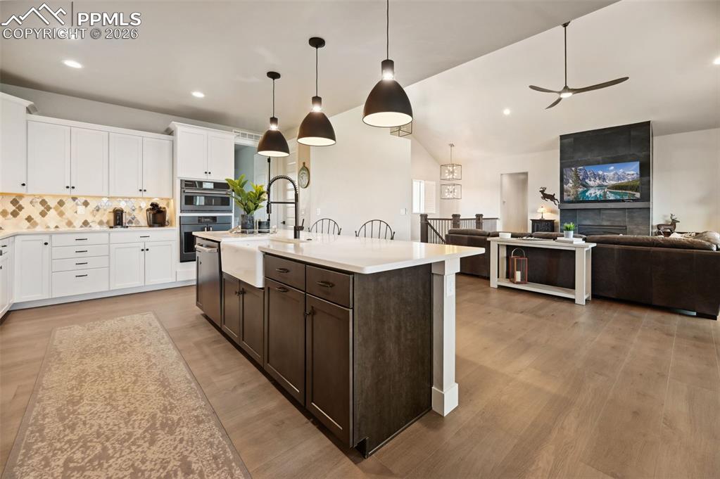 Image 8 of 43: Kitchen