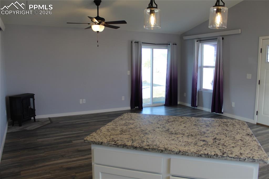 Image 11 of 44: Kitchen